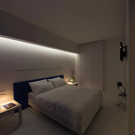 Bed 'N Design Bed & Breakfast Floridia Room photo