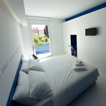Bed 'N Design Bed & Breakfast Floridia Room photo